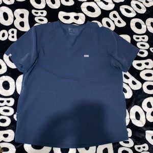 Figs scrub top